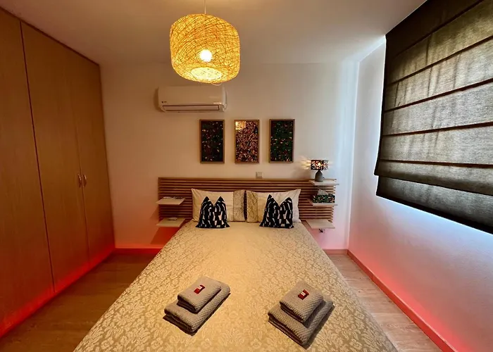 Fat Cow 103 Апартаменти *